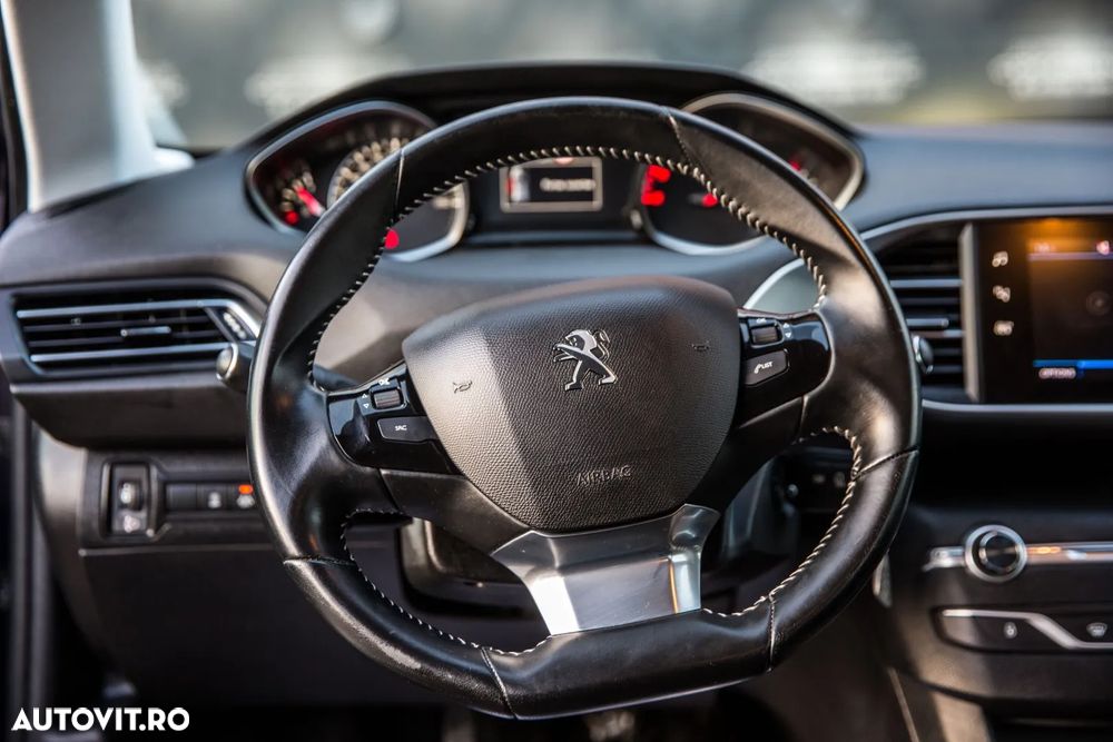 Peugeot 308 SW BlueHDi 100 Stop & Start Active - 24