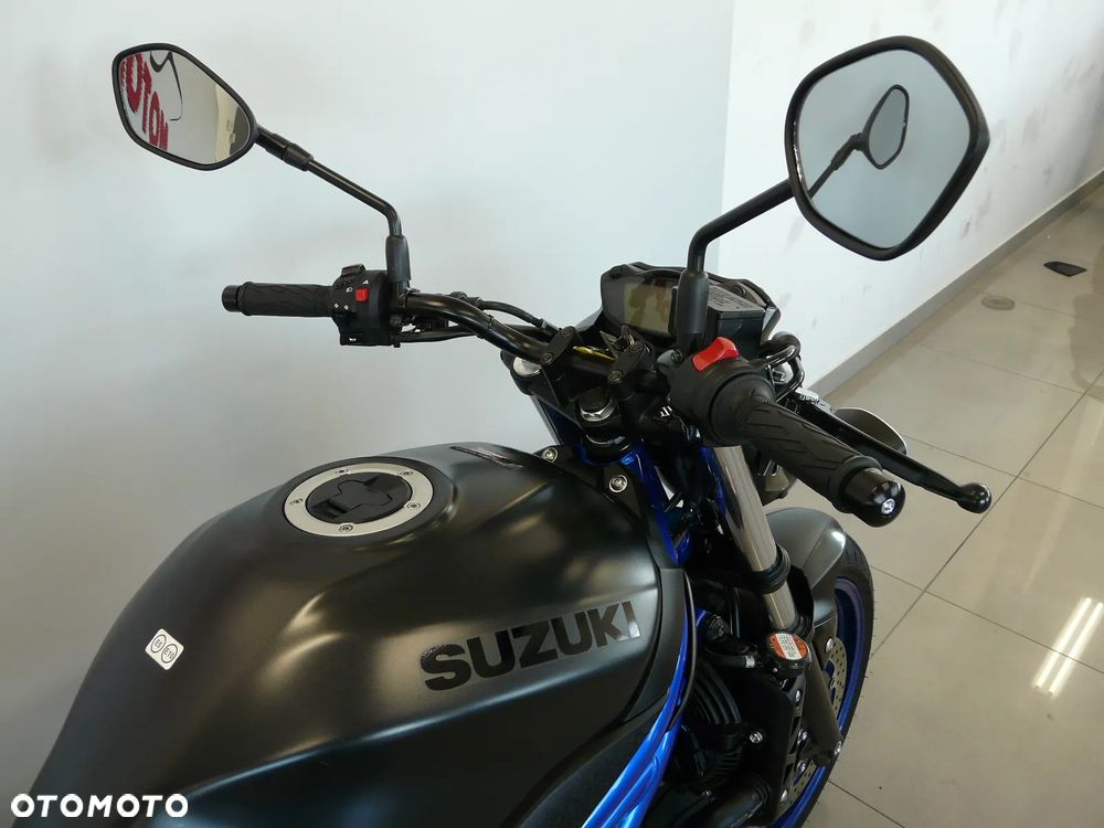 Suzuki SV - 10