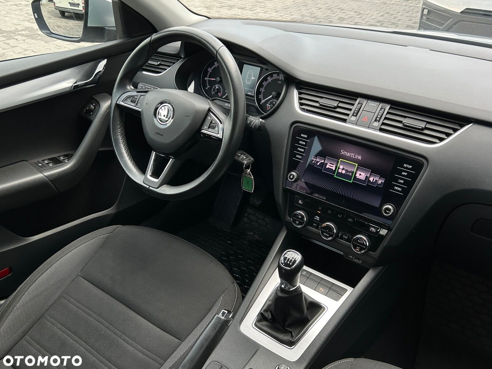 Skoda Octavia 1.5 TSI ACT Ambition - 16