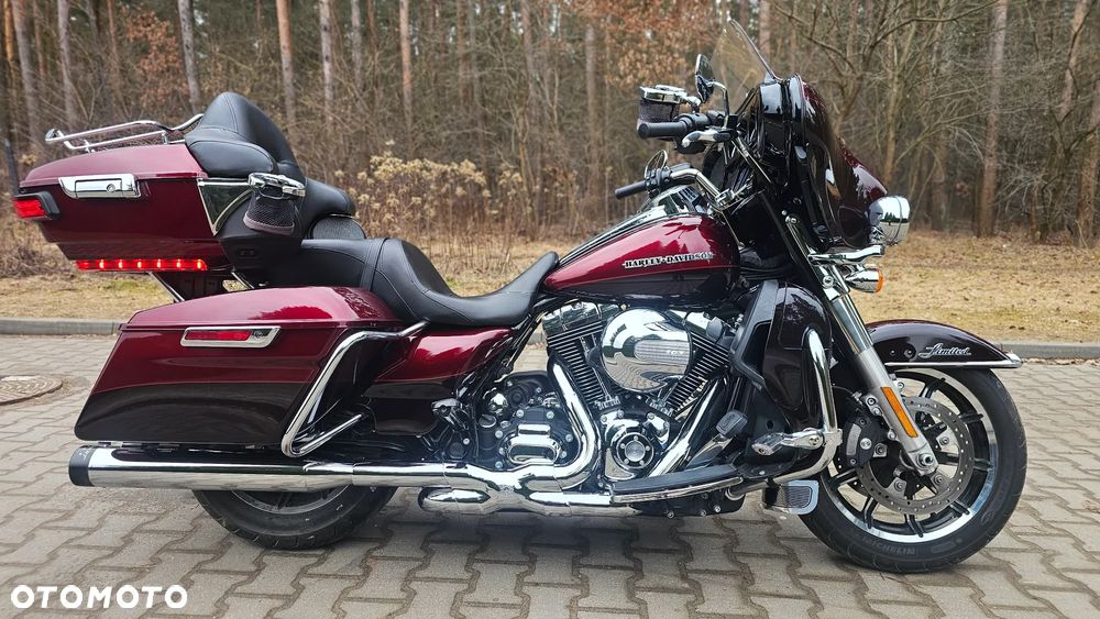 Harley-Davidson FLHTCU Ultra - 2