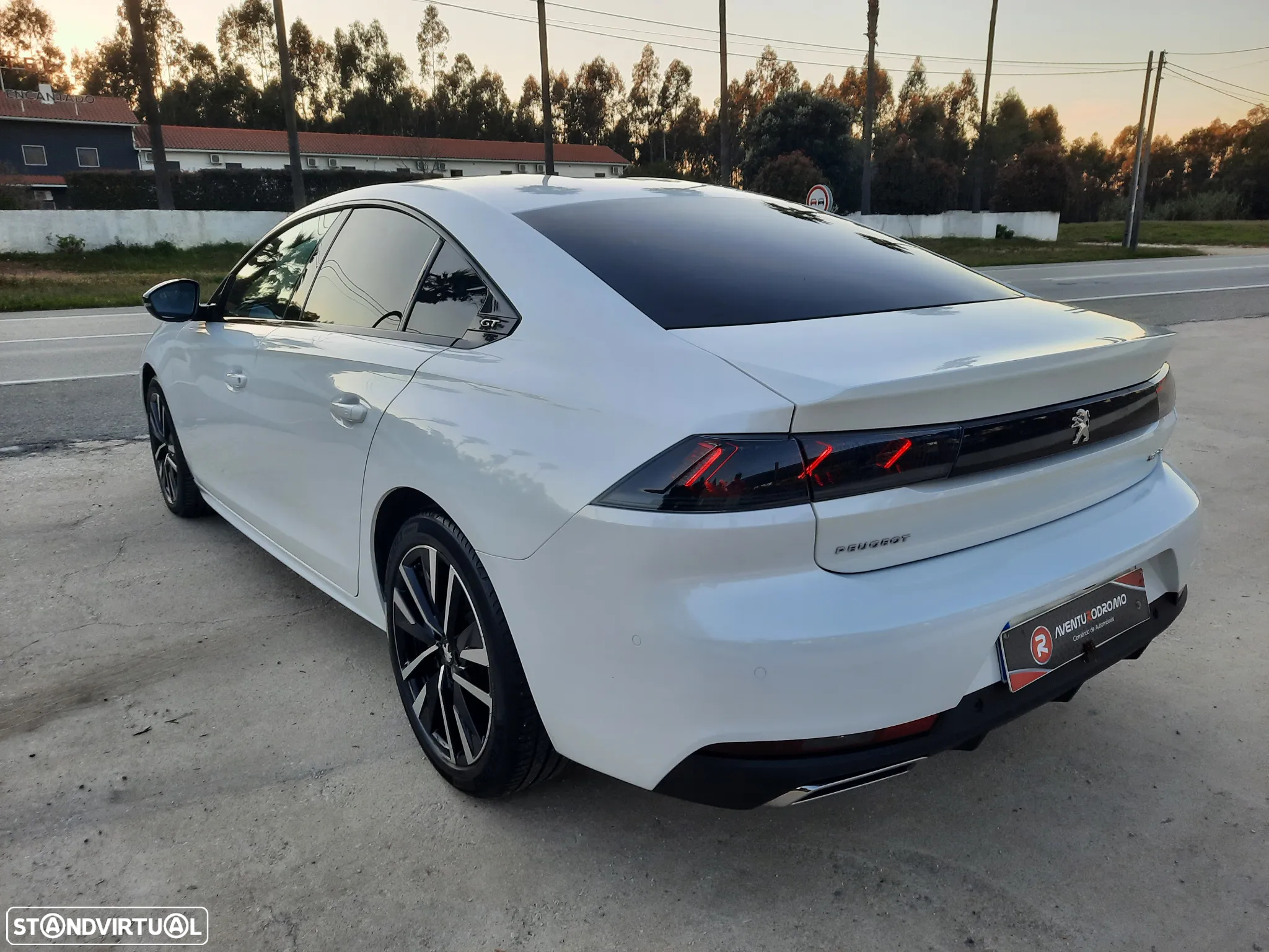 Peugeot 508 1.5 BlueHDi GT EAT8 - 13