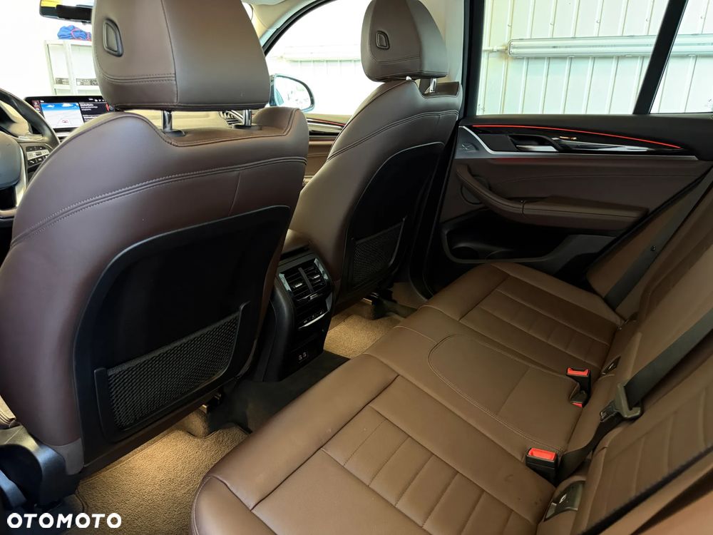 BMW X3 xDrive20i GPF xLine - 29