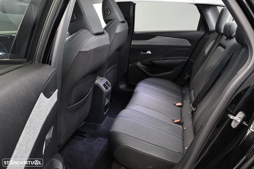 Peugeot 308 SW 1.2 PureTech Allure EAT8 - 25