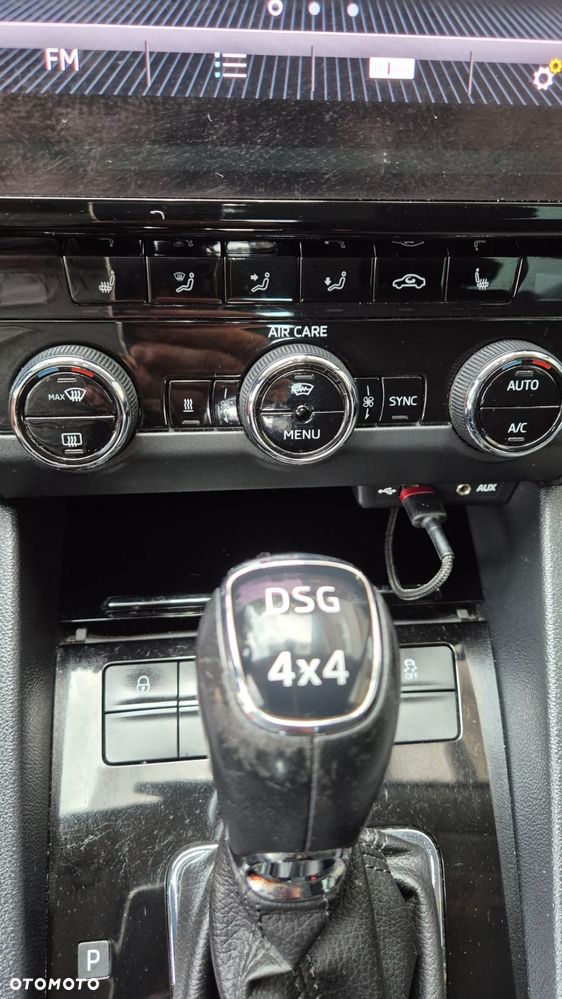 Skoda Octavia 2.0 TDI 4x4 Style DSG - 23