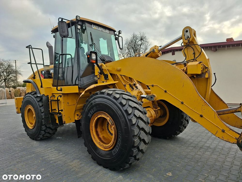 Caterpillar CAT 962H Rok 2008 - 6