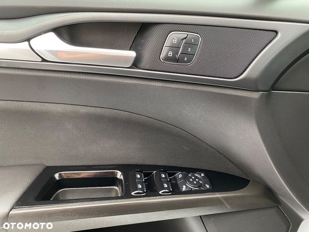 Ford Mondeo 2.0 TDCi Edition 4WD PowerShift - 22