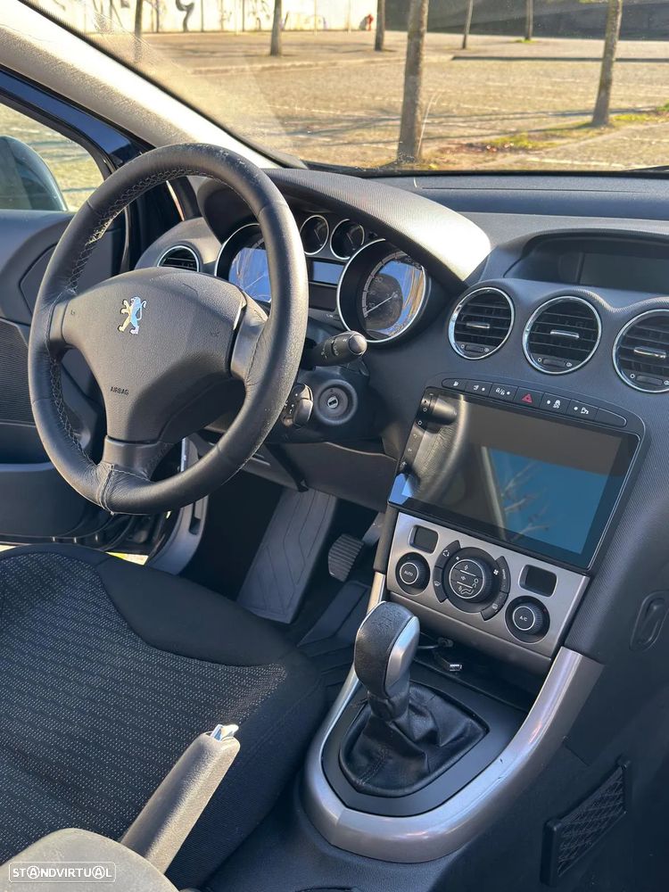 Peugeot 308 SW 1.6 HDi Executive - 15