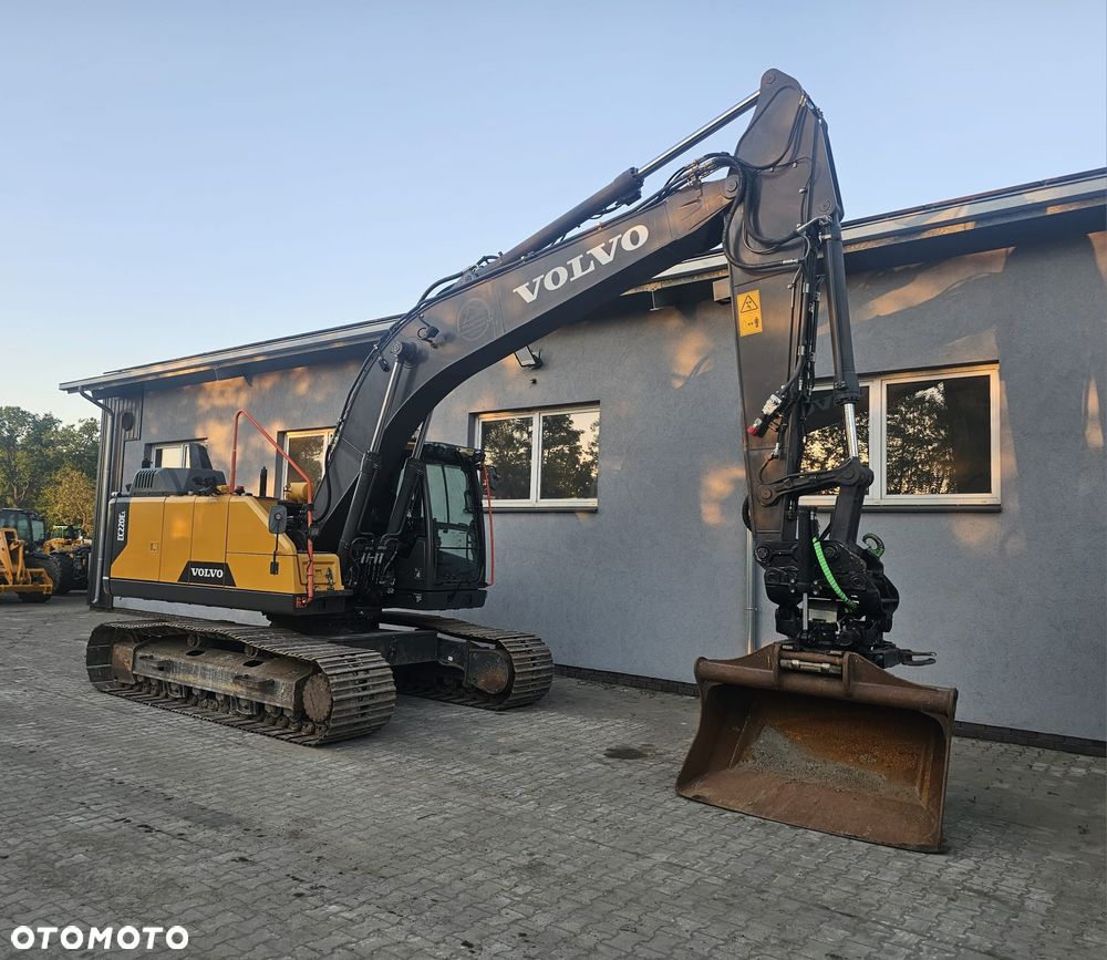 Volvo EC220EL - 1