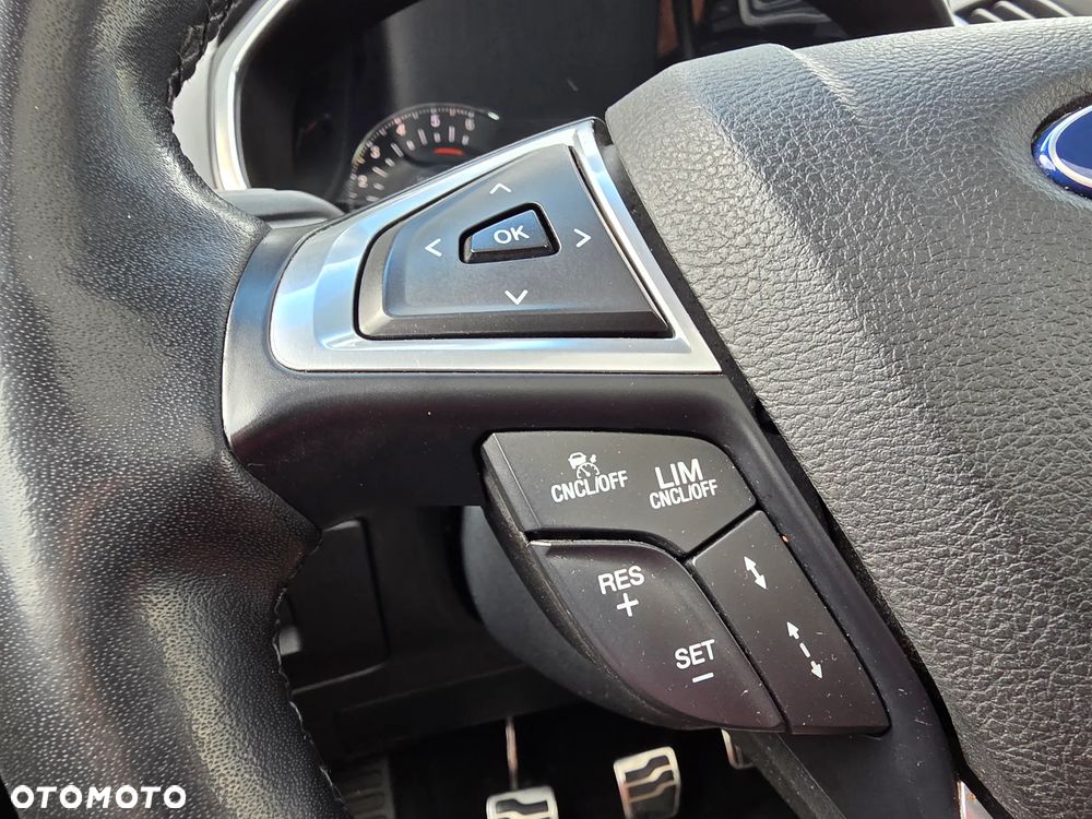 Ford Edge 2.0 TDCi 4x4 Sport - 35