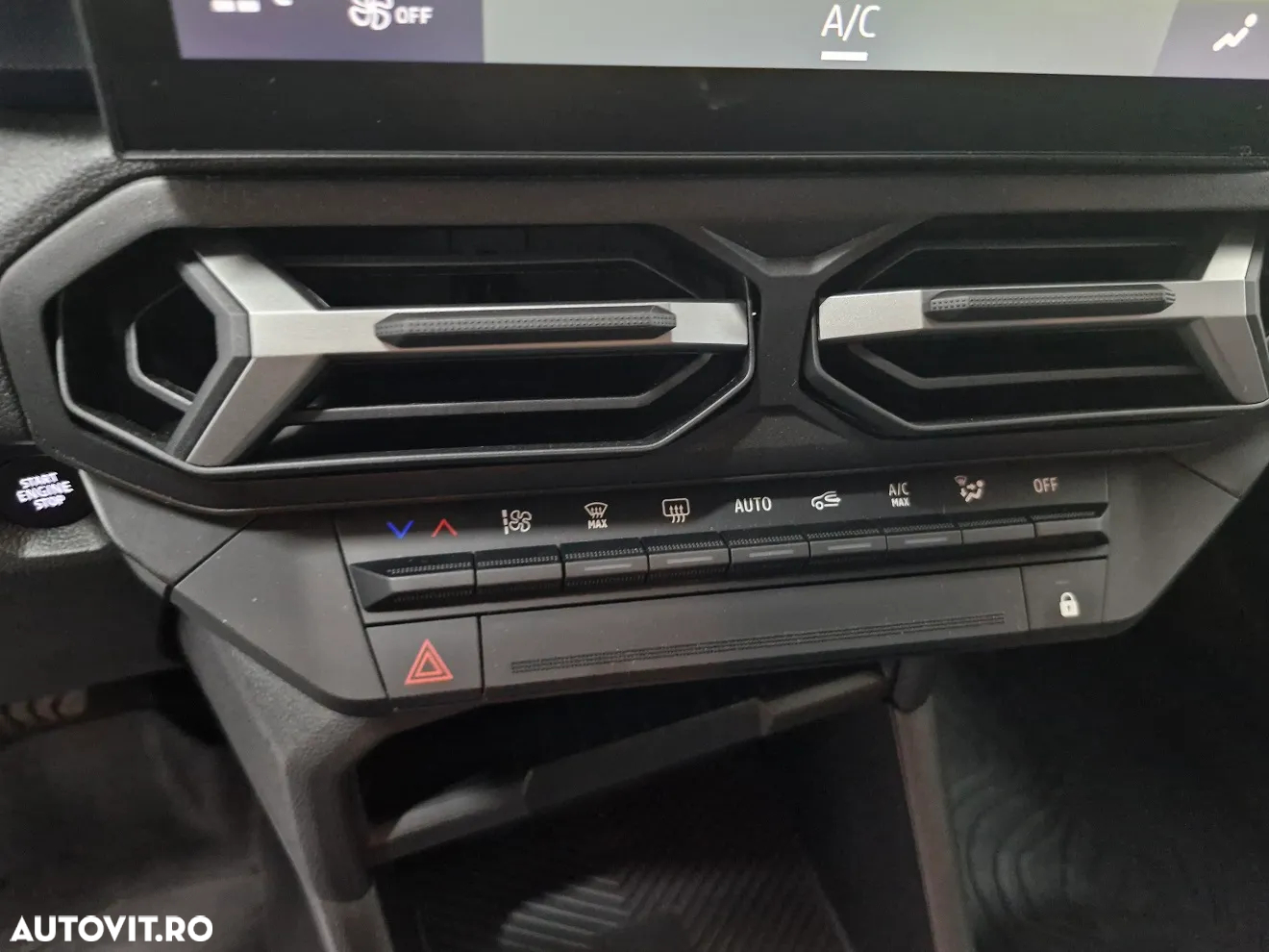 Dacia Duster HEV 140 Extreme - 10