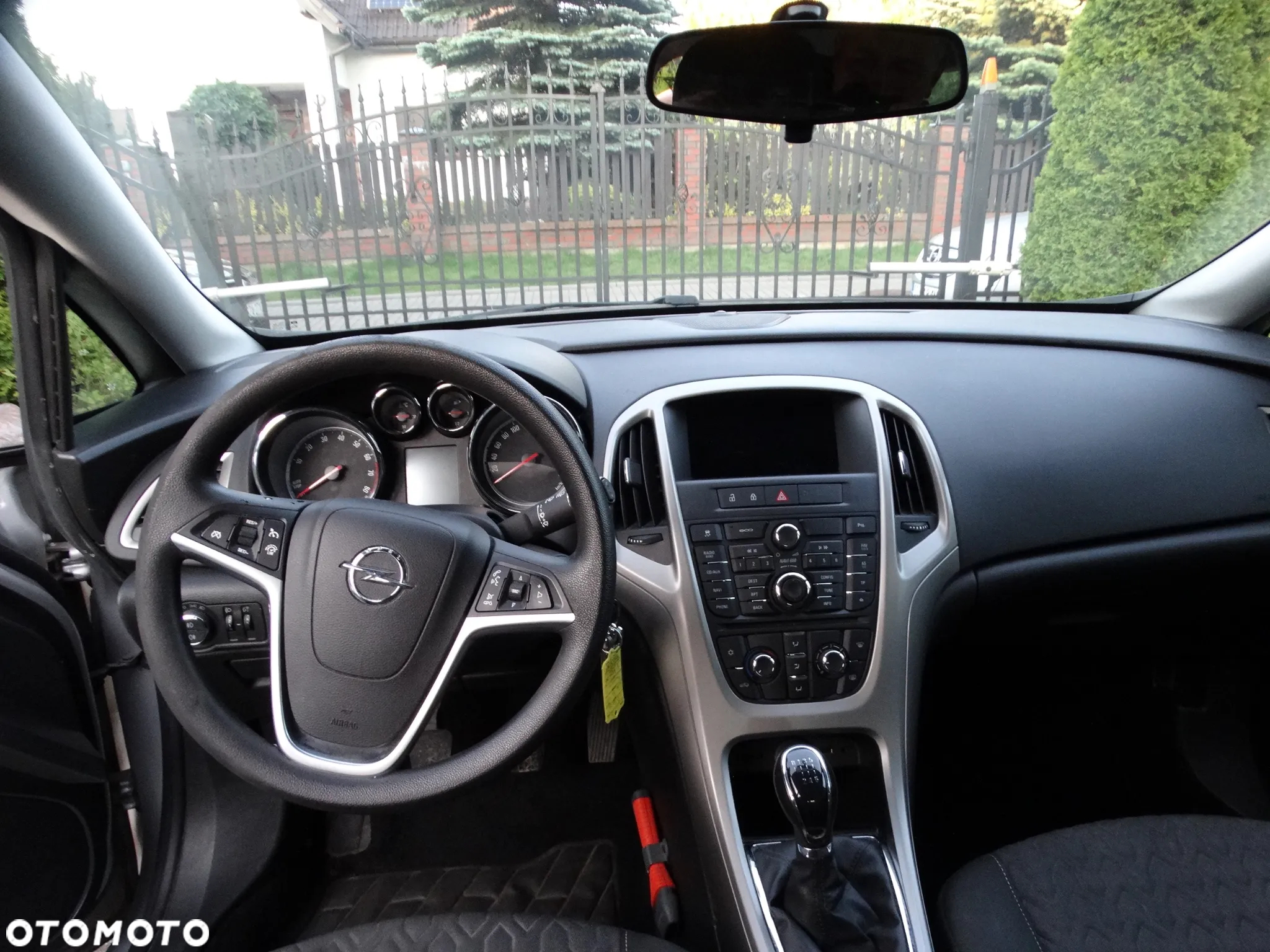 Opel Astra IV 1.4 T Active - 12