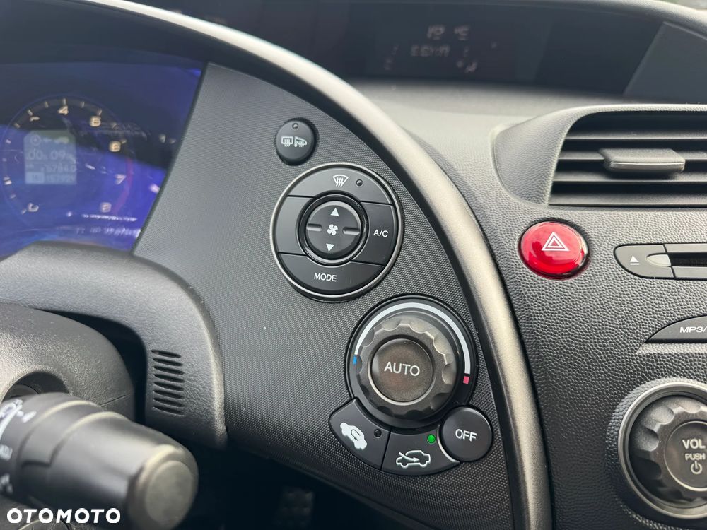 Honda Civic 1.4 i-VTEC Sport - 19