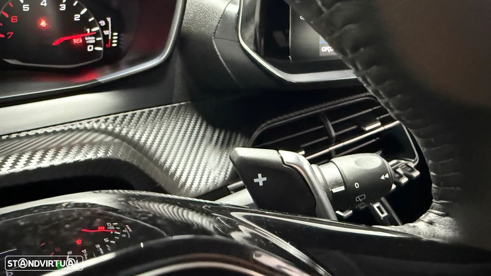 Peugeot 208 PureTech 100 EAT8 Active Pack - 14