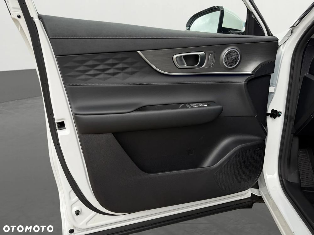 Chery Tiggo 8 1.5 T-GDI Super Hybrid Comfort DCT - 19