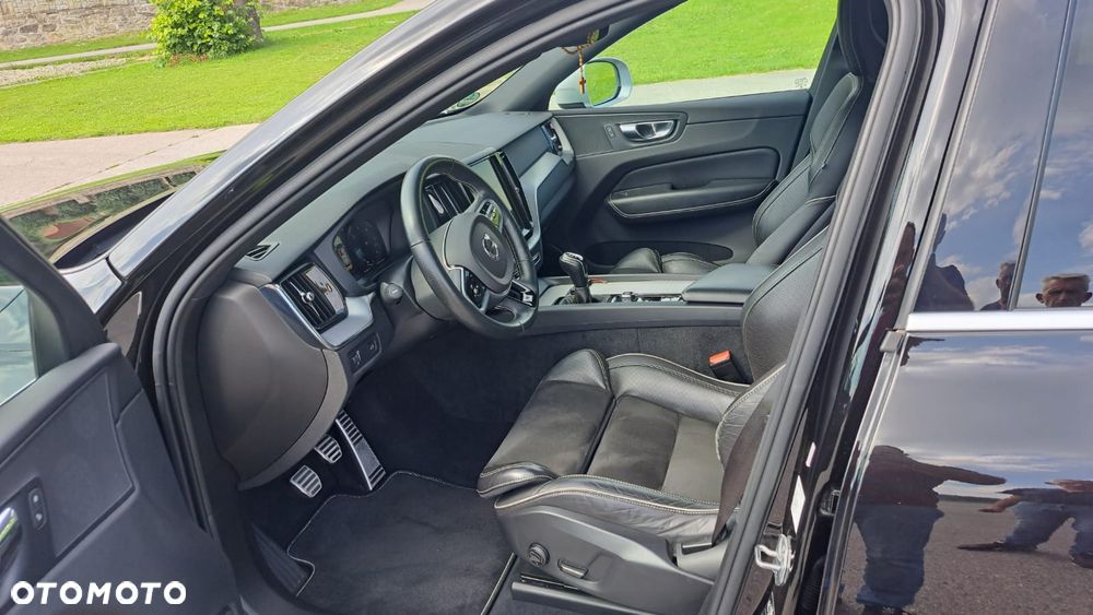 Volvo XC 60 D3 R-Design - 10