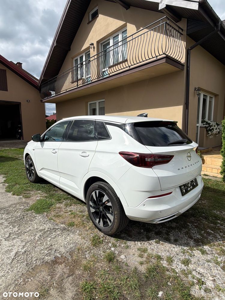Opel Grandland X 1.2 T GPF Edition S&S - 7