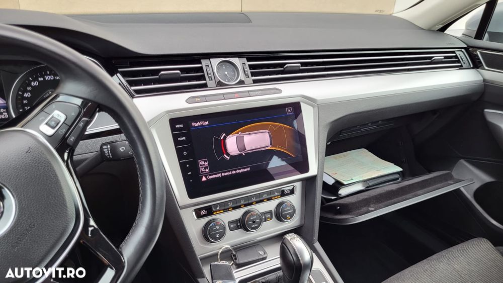 Volkswagen Passat 2.0 TDI DSG Highline - 14