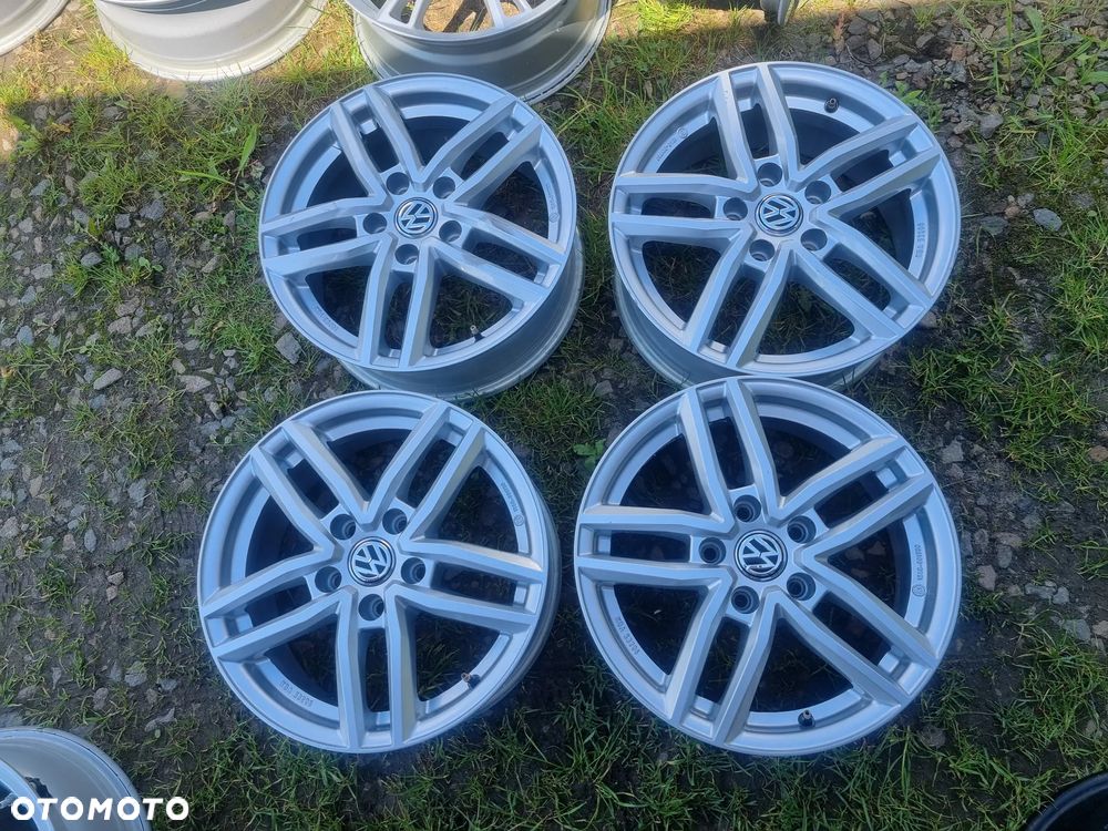 VW GOLF 7,TOURAN,CADY,SEAT LEON,SKODA,AUDI alu 6.5x16 ET46 5X112 bdb stan - 1