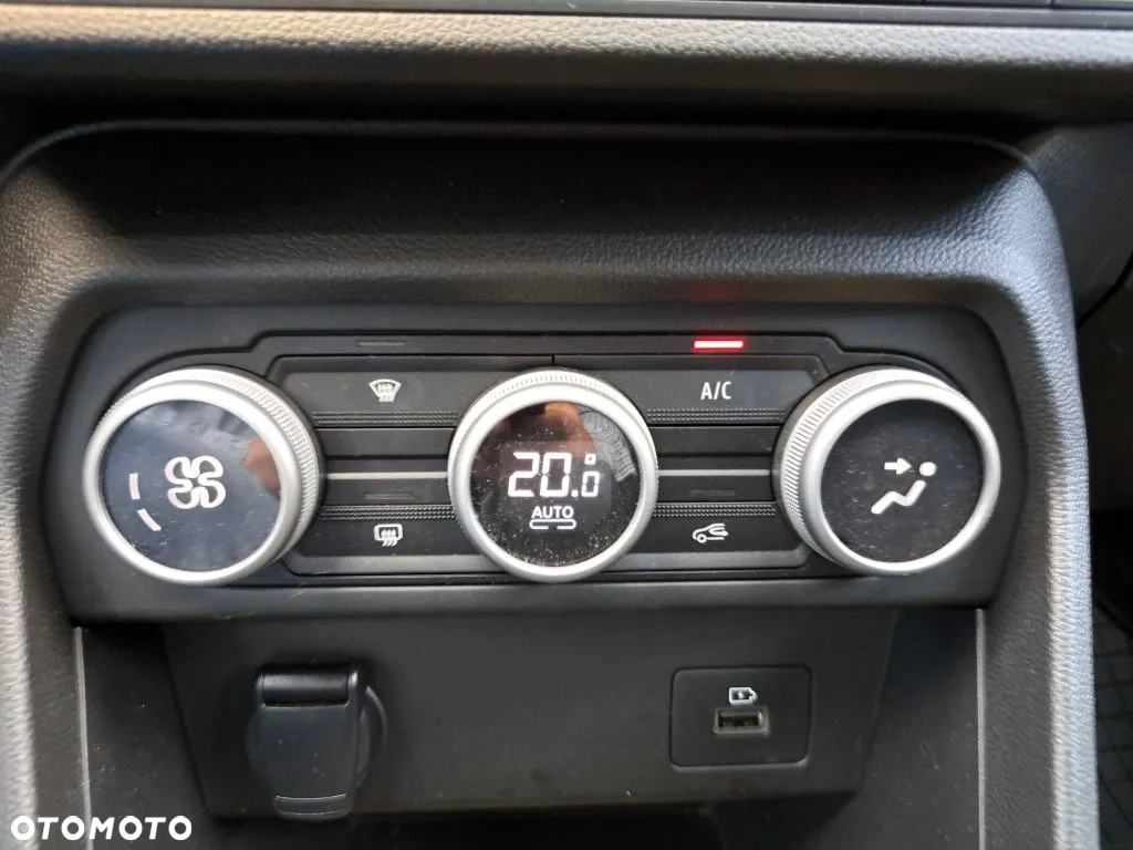 Dacia Jogger 1.0 TCe SL Extreme 7os - 16