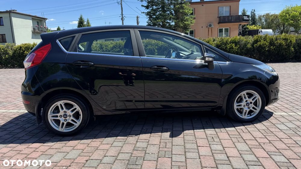 Ford Fiesta 1.0 EcoBoost Titanium - 17