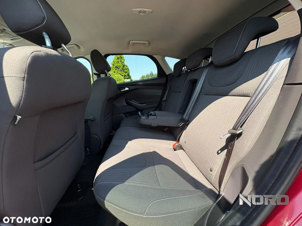 Ford Focus 1.0 EcoBoost Titanium - 14