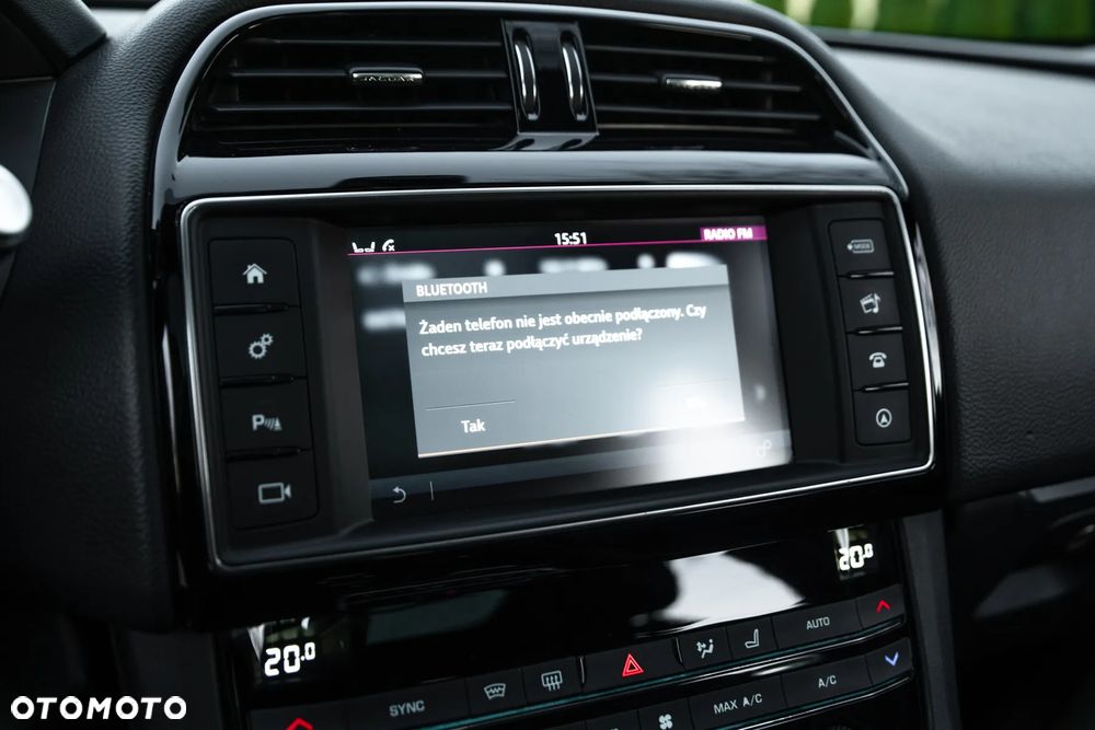 Jaguar F-Pace 25d AWD Prestige - 33