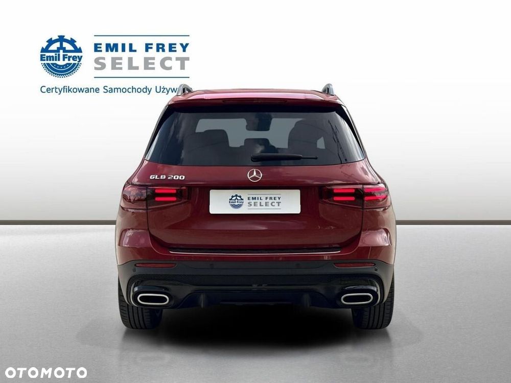 Mercedes-Benz GLB - 5