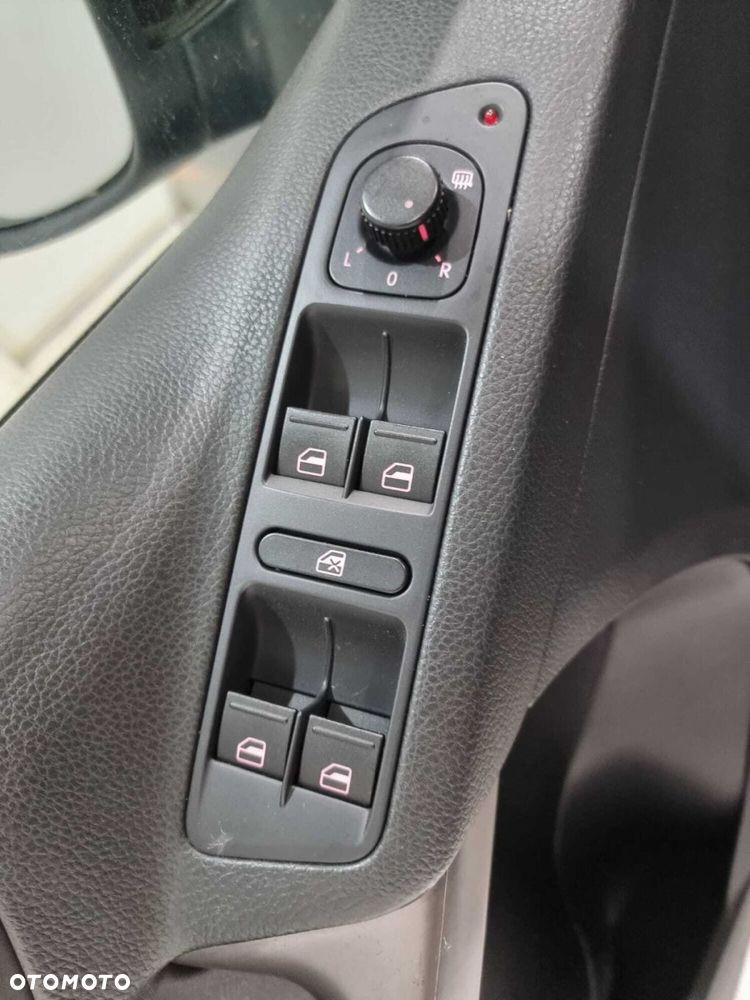 Volkswagen Tiguan - 30