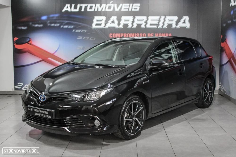 Toyota Auris 1.8 HSD Comfort +P.Techno+P.Sport - 4