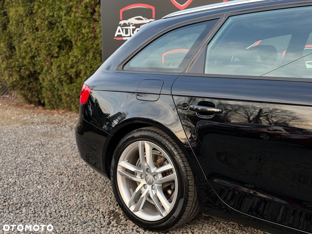 Audi A4 Avant 2.0 TDI DPF S line Sportpaket - 16