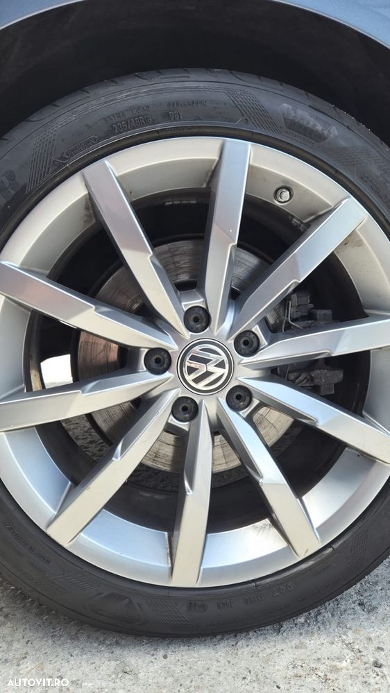 Volkswagen Passat 2.0 TDI DSG 4Motion Highline - 5
