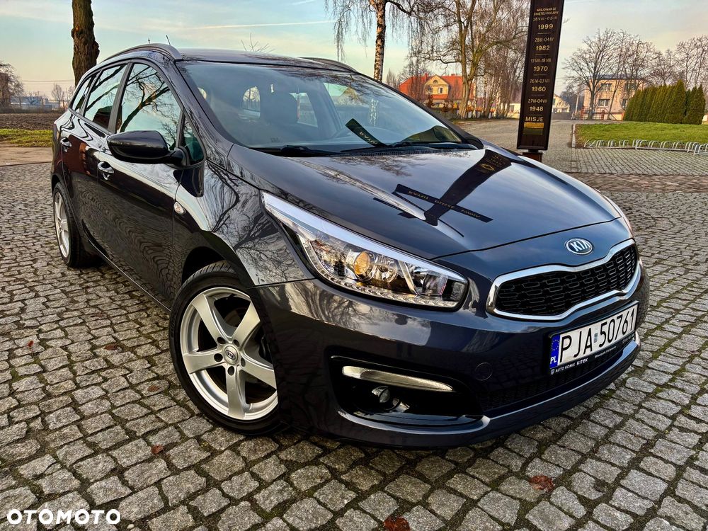 Kia Ceed - 2