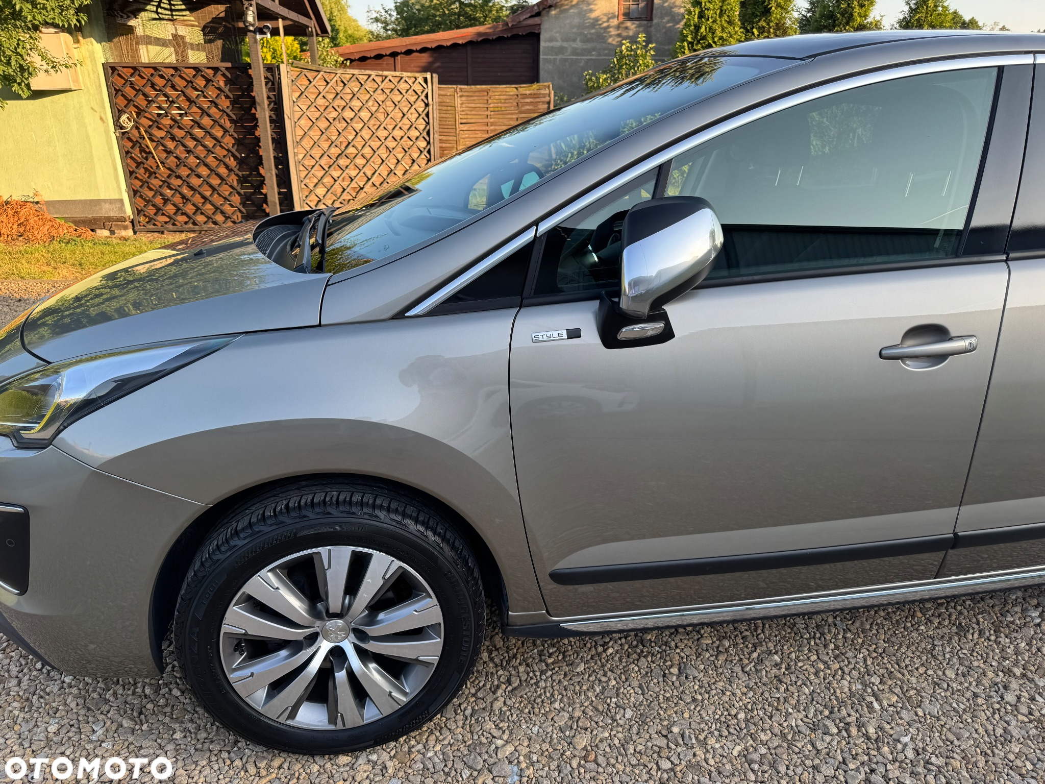 Peugeot 3008 1.6 BlueHDi Style S&S - 5