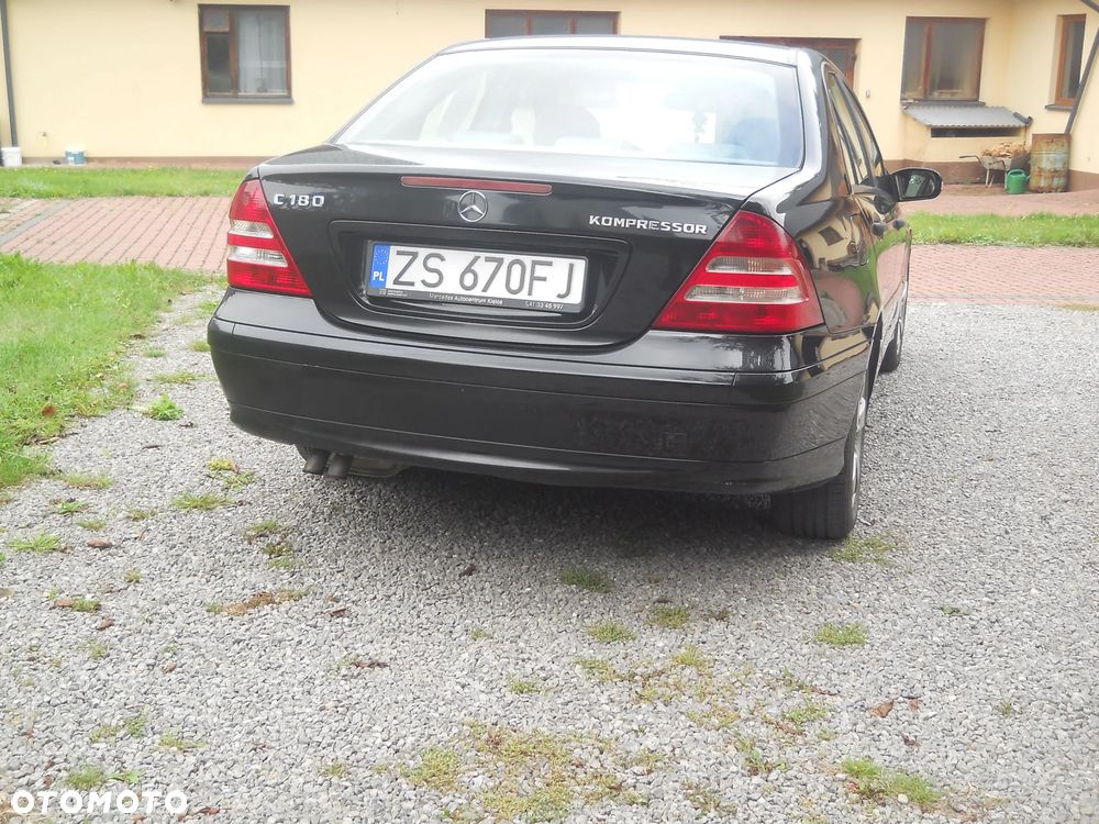 Mercedes-Benz Klasa C 180 Kompressor Avantgarde - 3