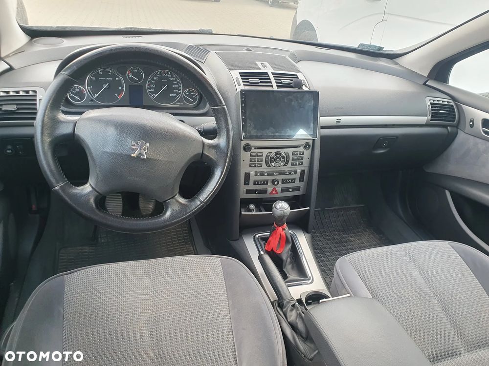 Peugeot 407 - 9