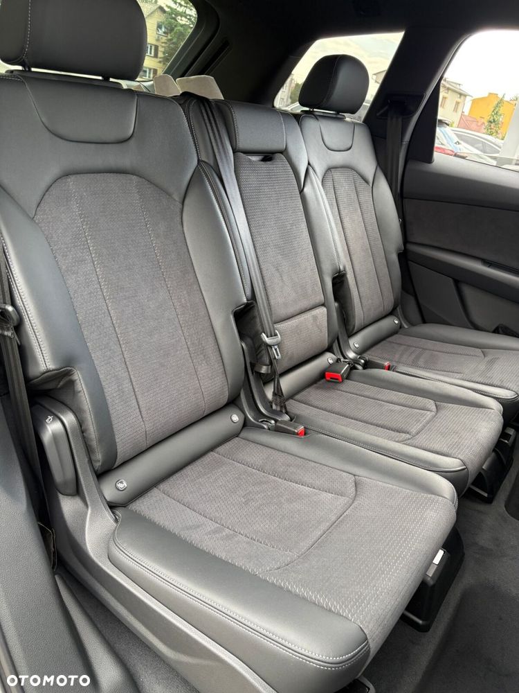 Audi Q7 - 19