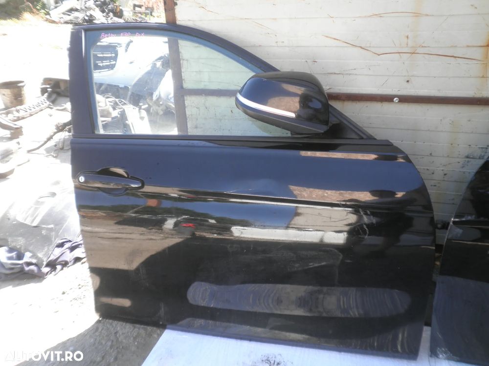 Usa stanga / dreapta fata BMW Seria 3 F30 F31 ( cu defect ) - 2