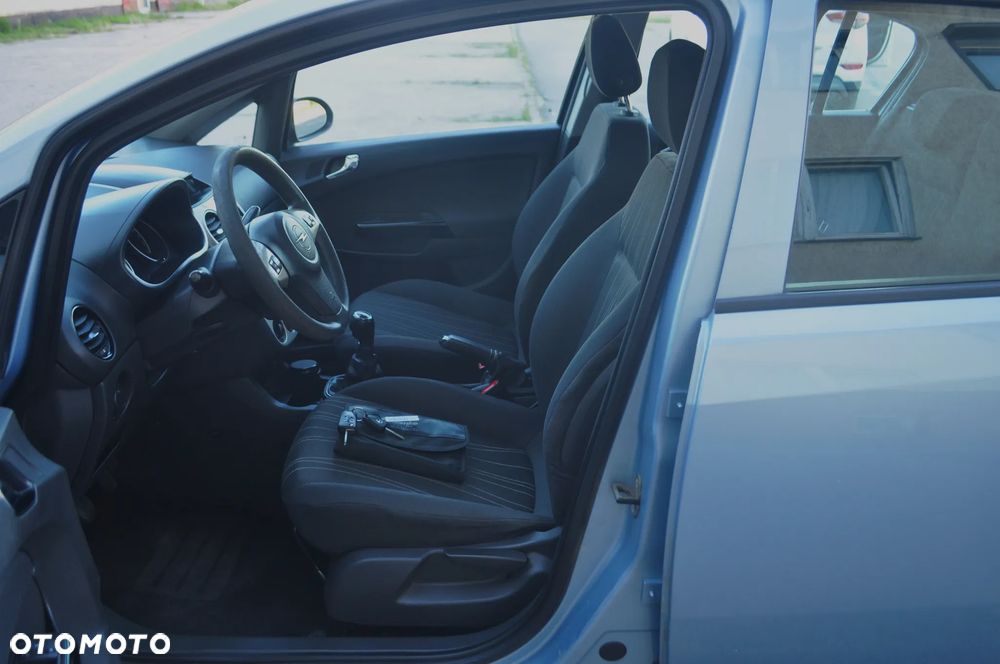 Opel Corsa 1.2 16V Enjoy - 24