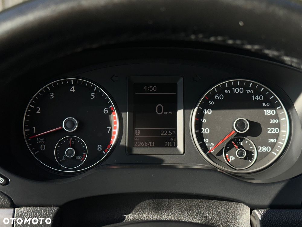 Volkswagen Jetta 1.4 TSI Highline - 29