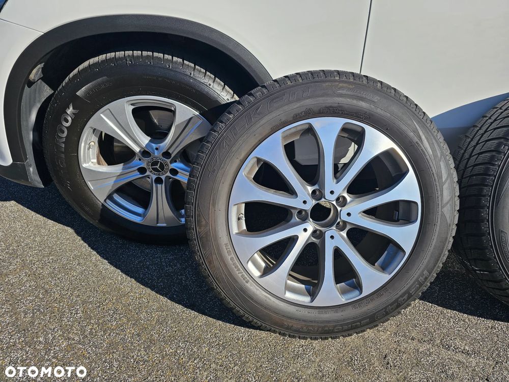 Mercedes-Benz GLC 250 4Matic 9G-TRONIC Exclusive - 28