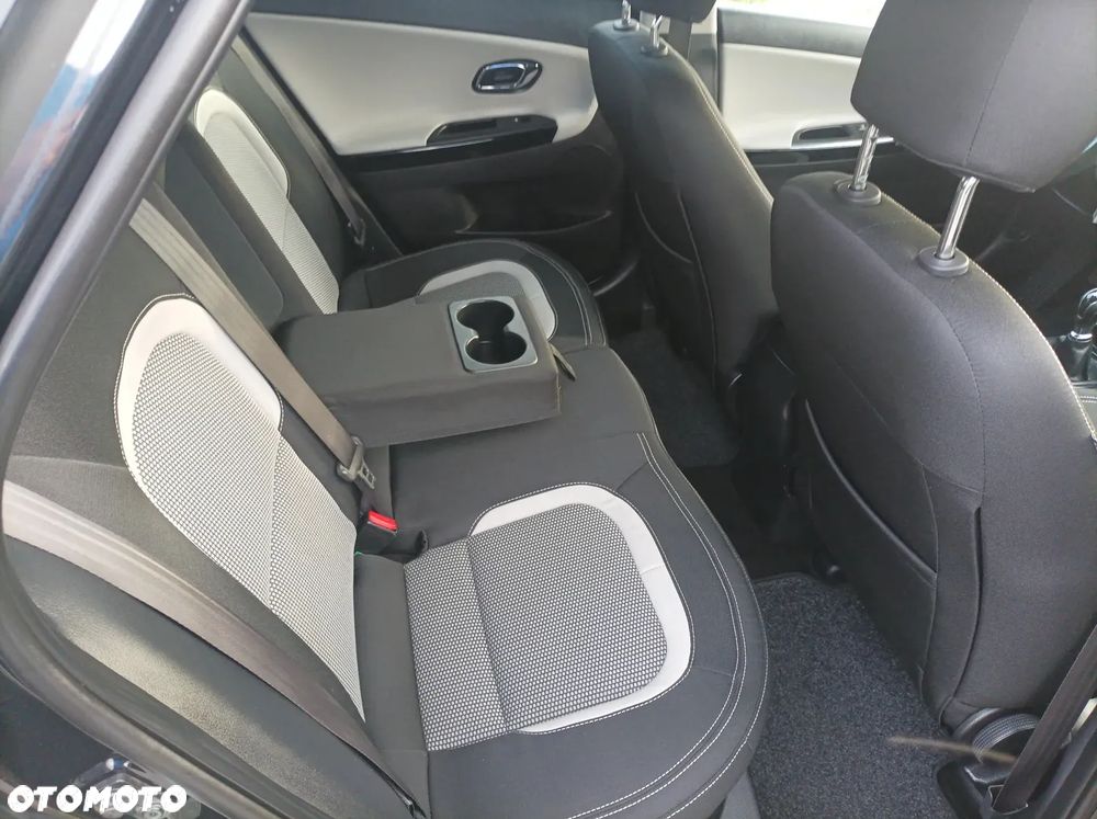 Kia Ceed 1.6 CRDi 128 ISG Platinum Edition - 26
