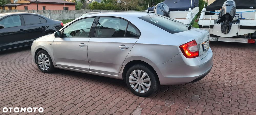Skoda RAPID 1.6 TDI DPF Elegance - 2