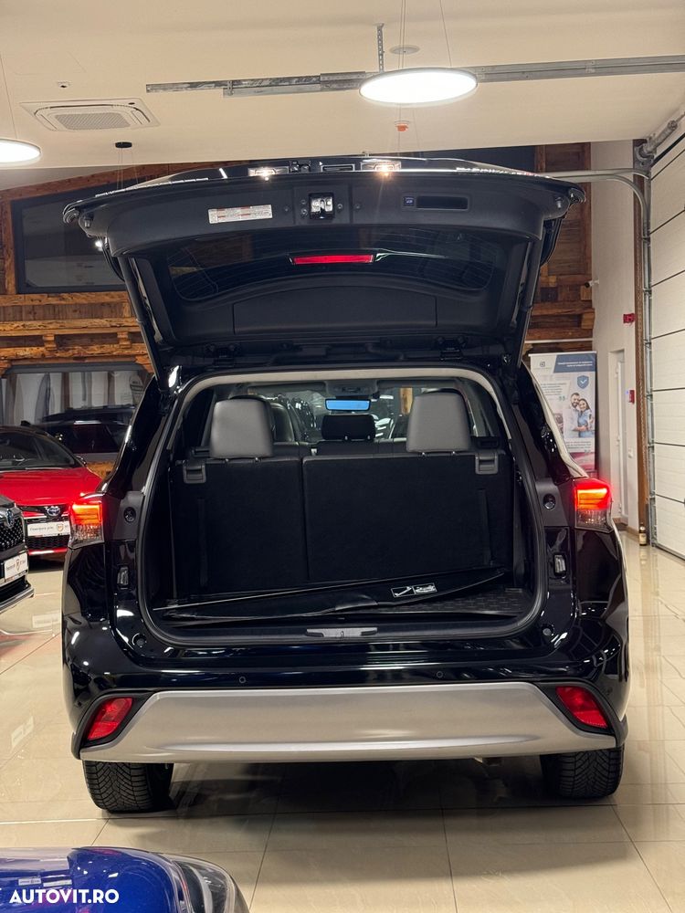 Toyota Highlander 2.5 Hybrid Luxury - 41