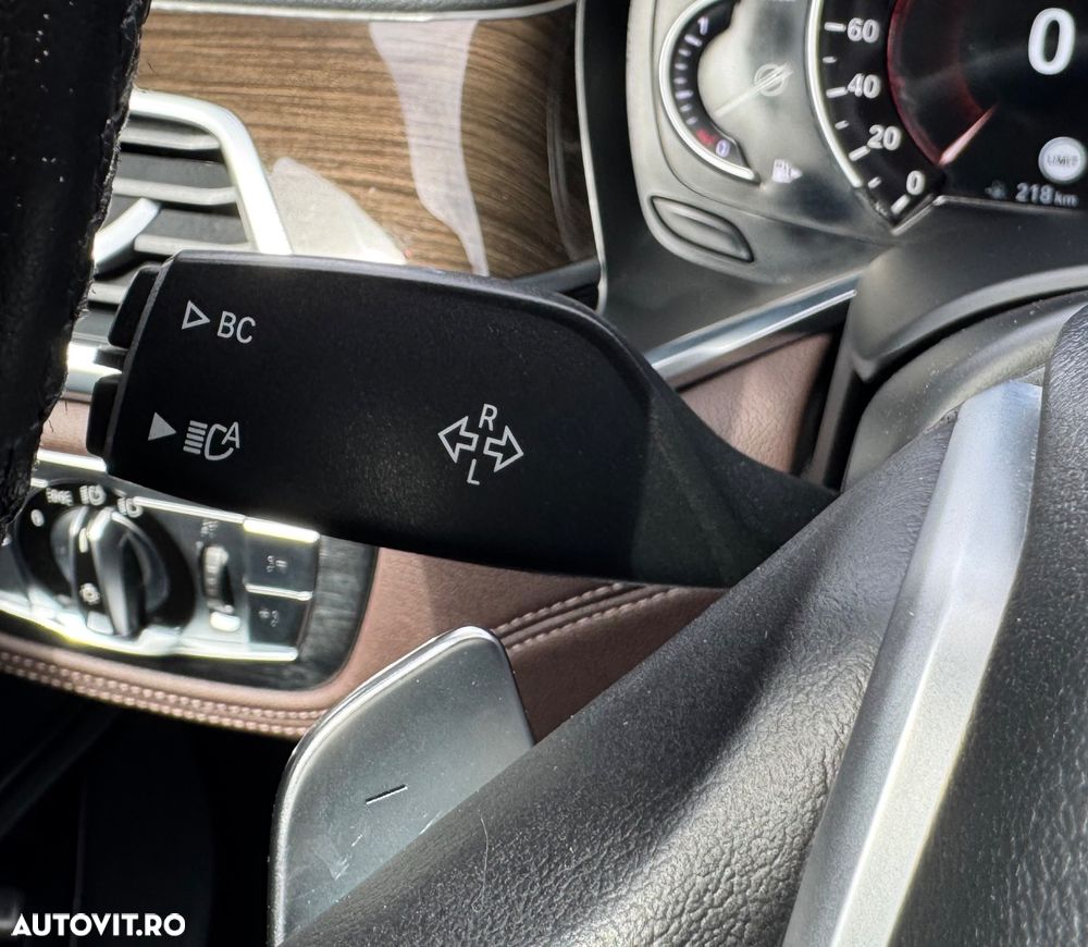 BMW Seria 7 730d xDrive - 18