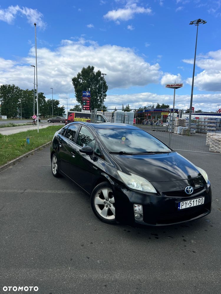 Toyota Prius - 12
