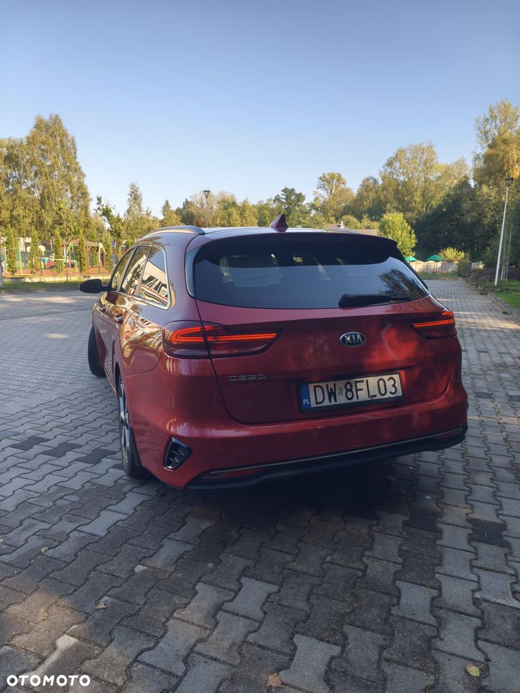 Kia Ceed 1.4 T-GDI L Business Line DCT - 7