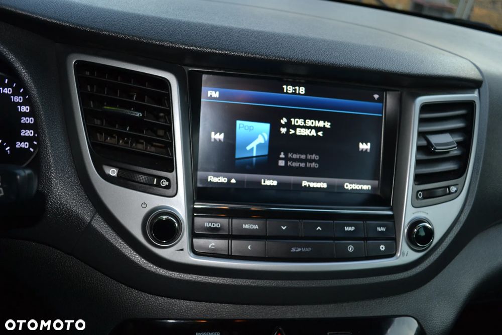 Hyundai Tucson 2.0 CRDI BlueDrive Comfort 2WD - 31