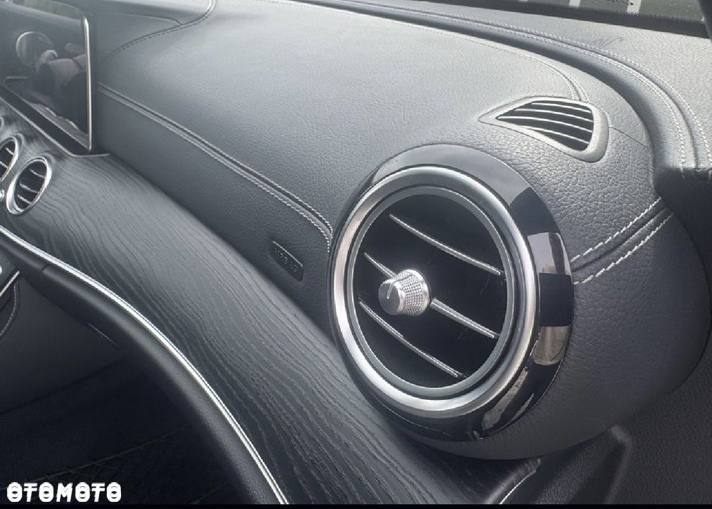 Mercedes-Benz Klasa E 200 4-Matic AMG - 15