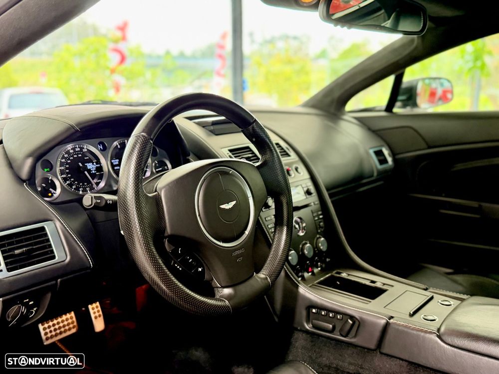 Aston Martin Vantage Coupe V8 Sportshift - 6