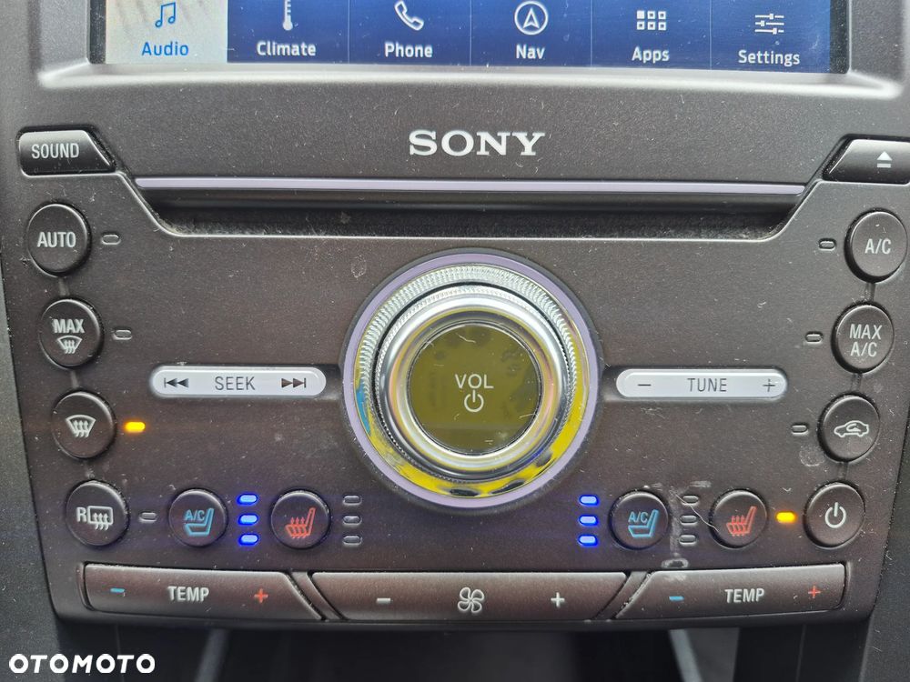 Ford Fusion 2.0 EcoBoost Titanium - 21